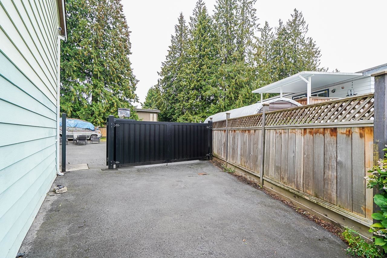 Listing Image 28