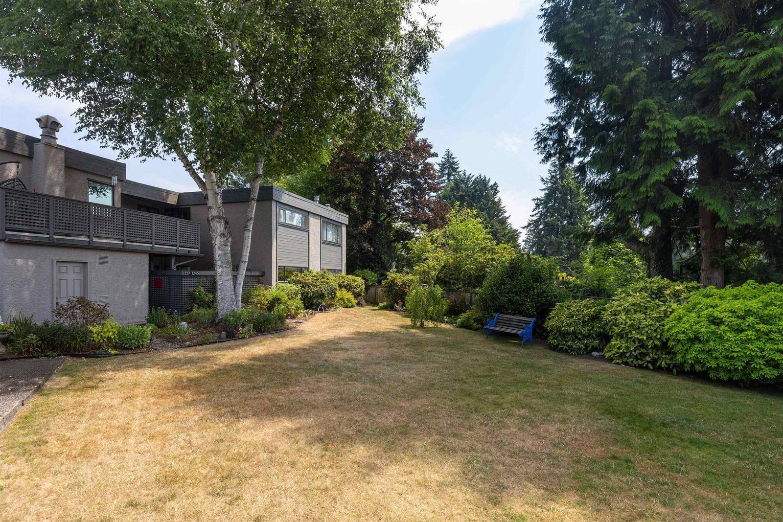 Listing Image 27