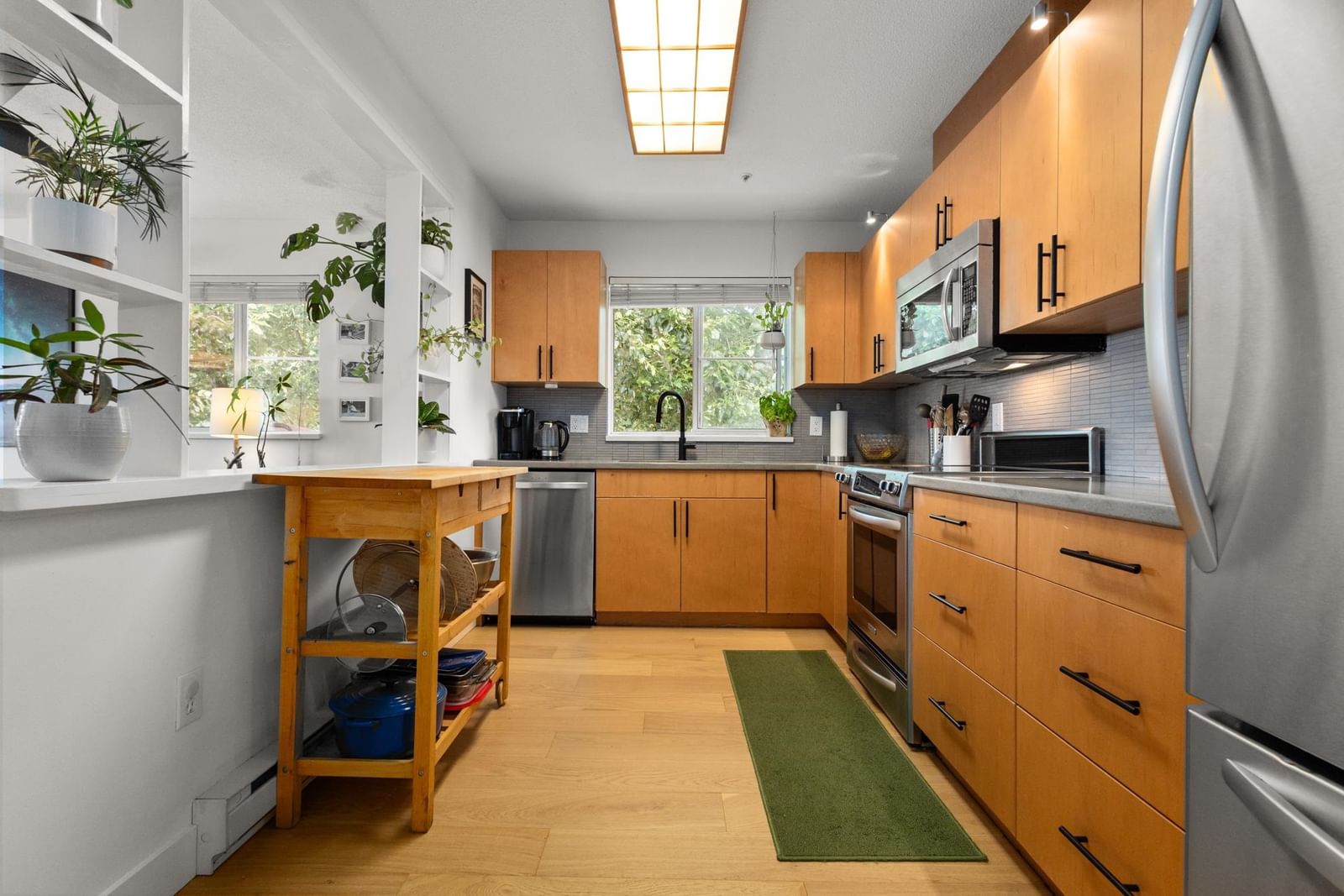 Listing Image 15
