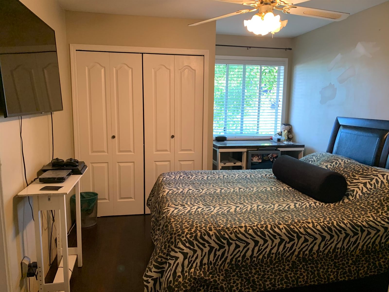 Listing Image 32