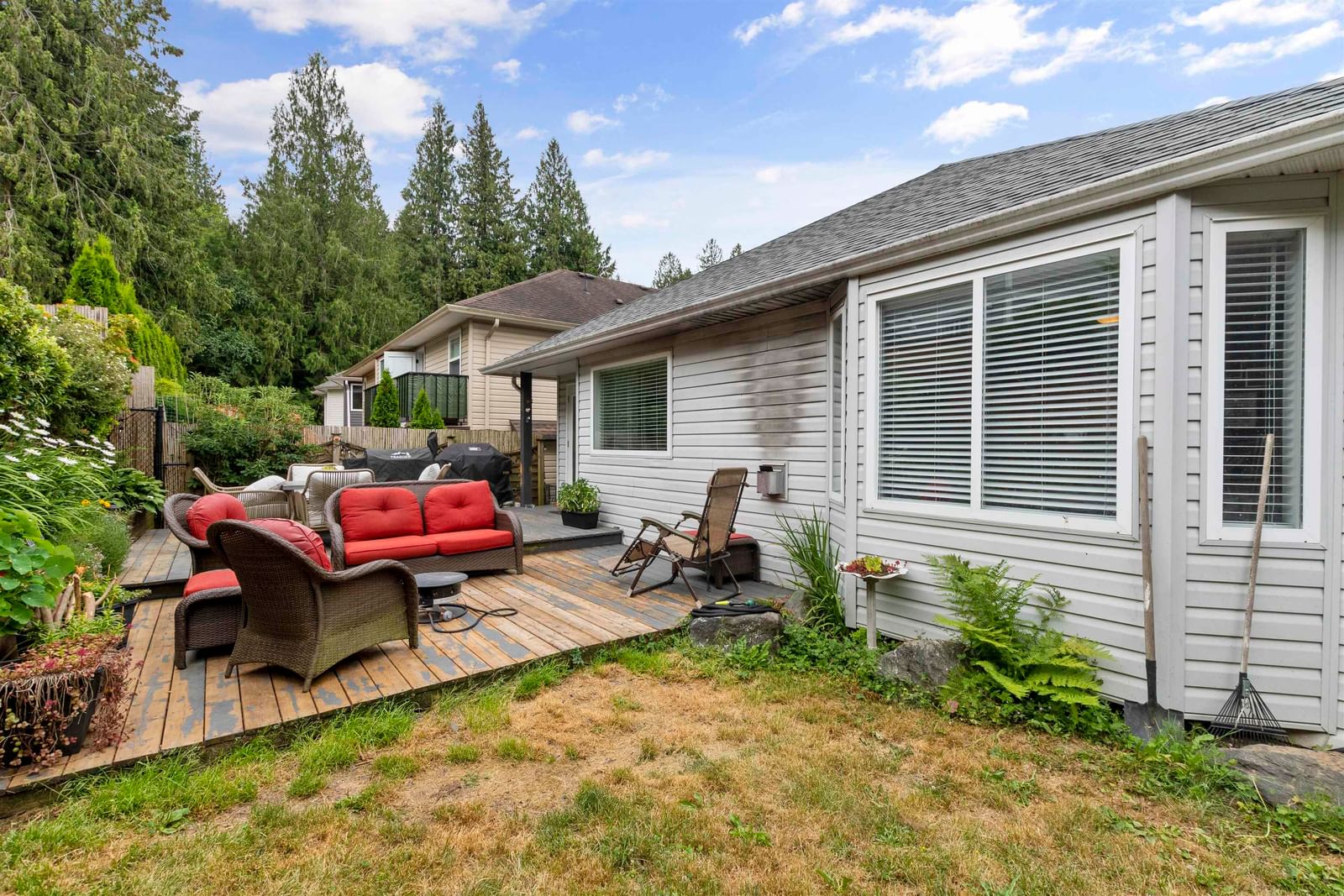 Listing Image 28
