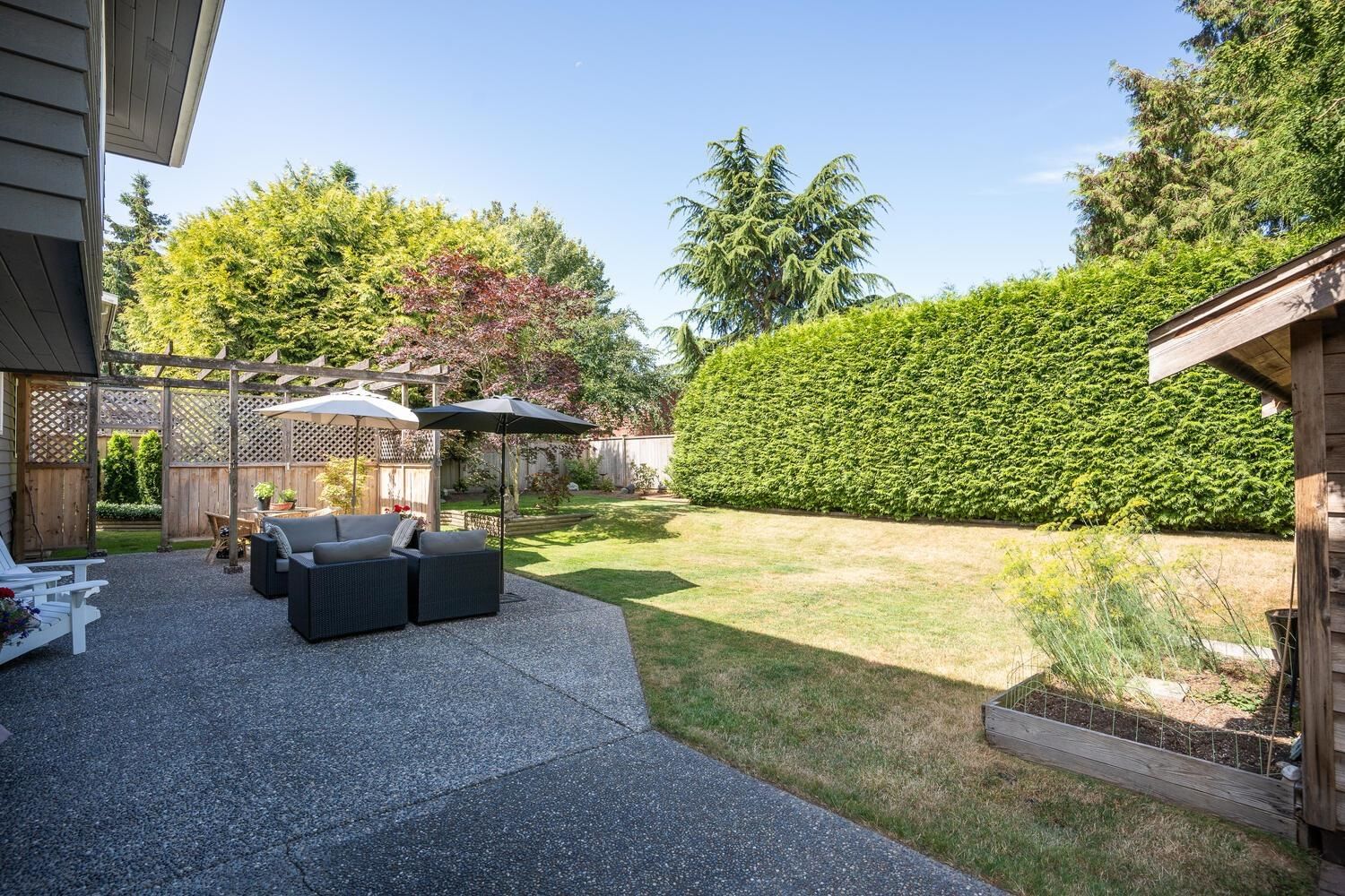 Listing Image 16