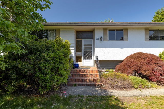 711 Morrison Avenue