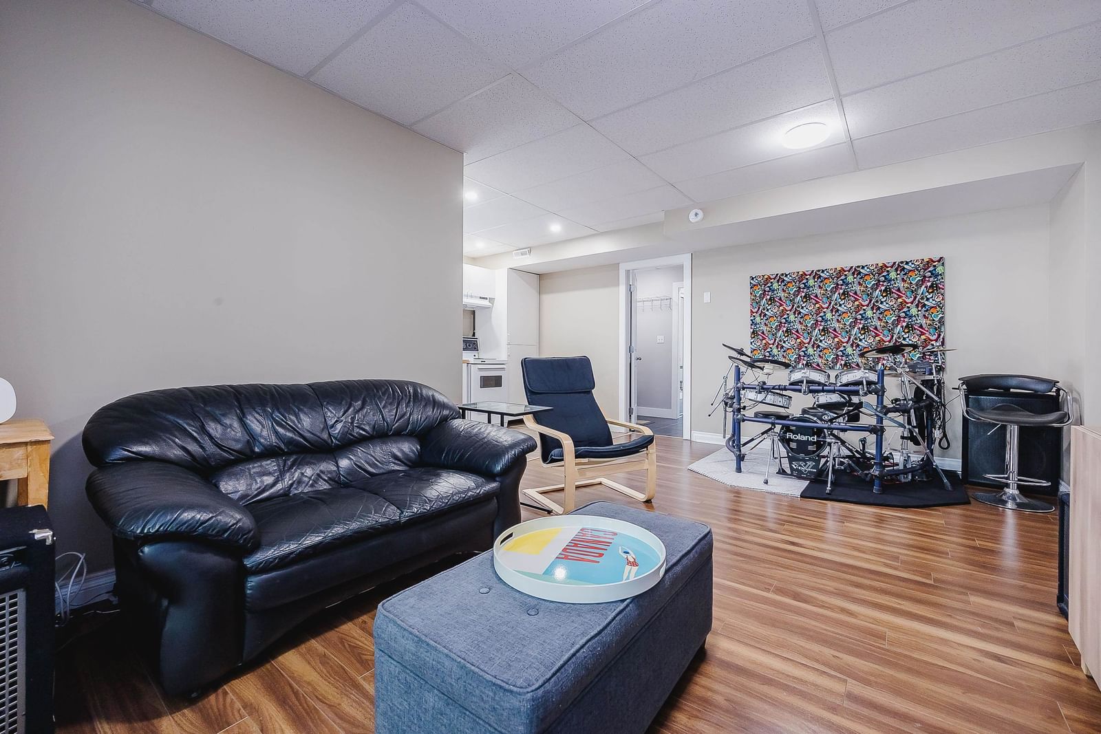 Listing Image 30