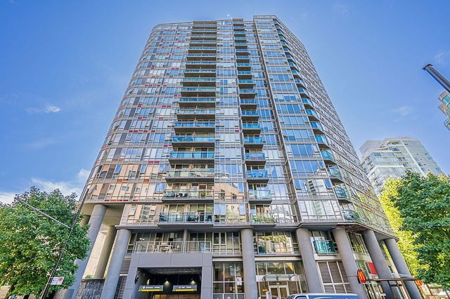 1611 - 788 Hamilton Street