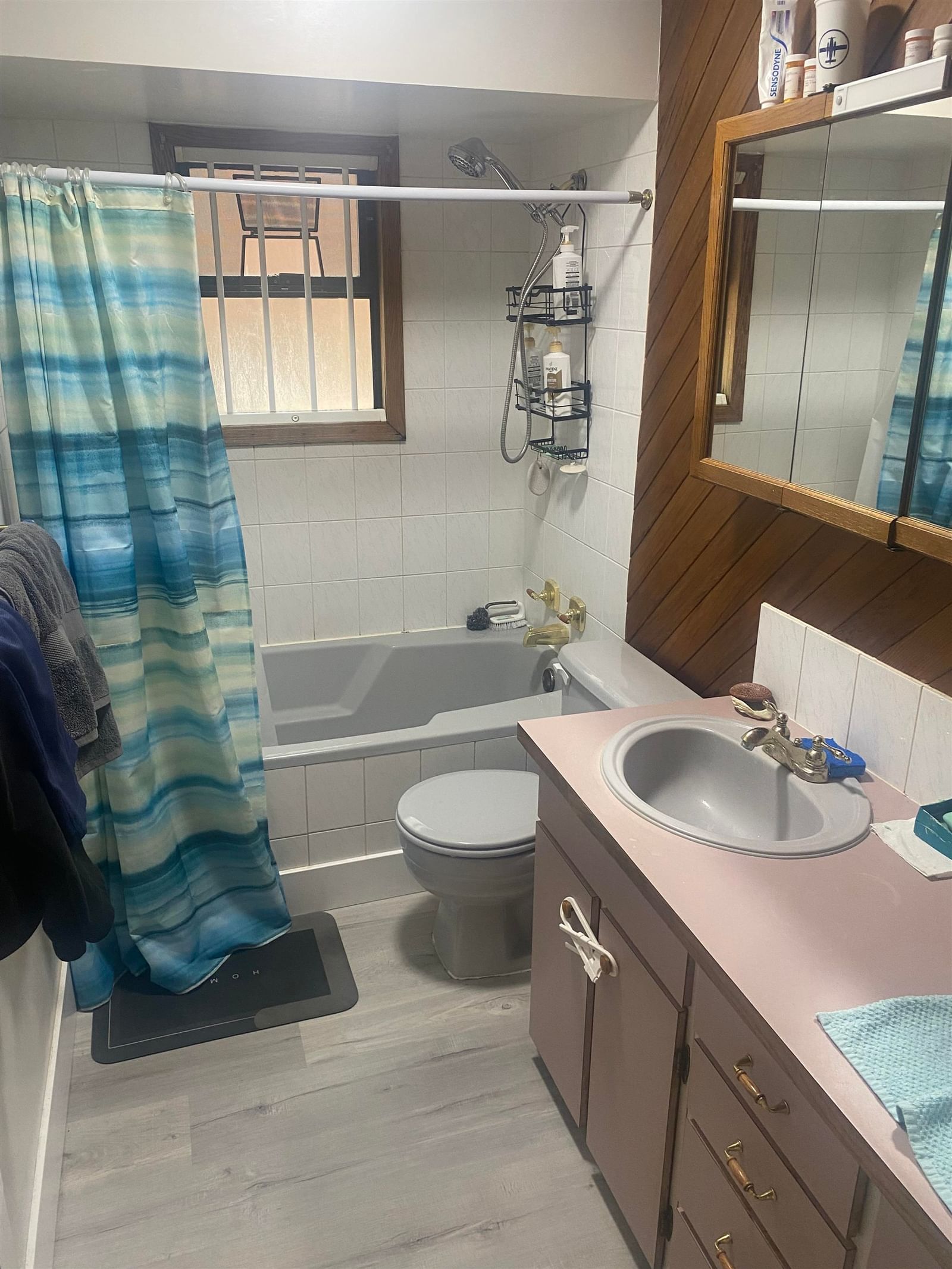 Listing Image 10