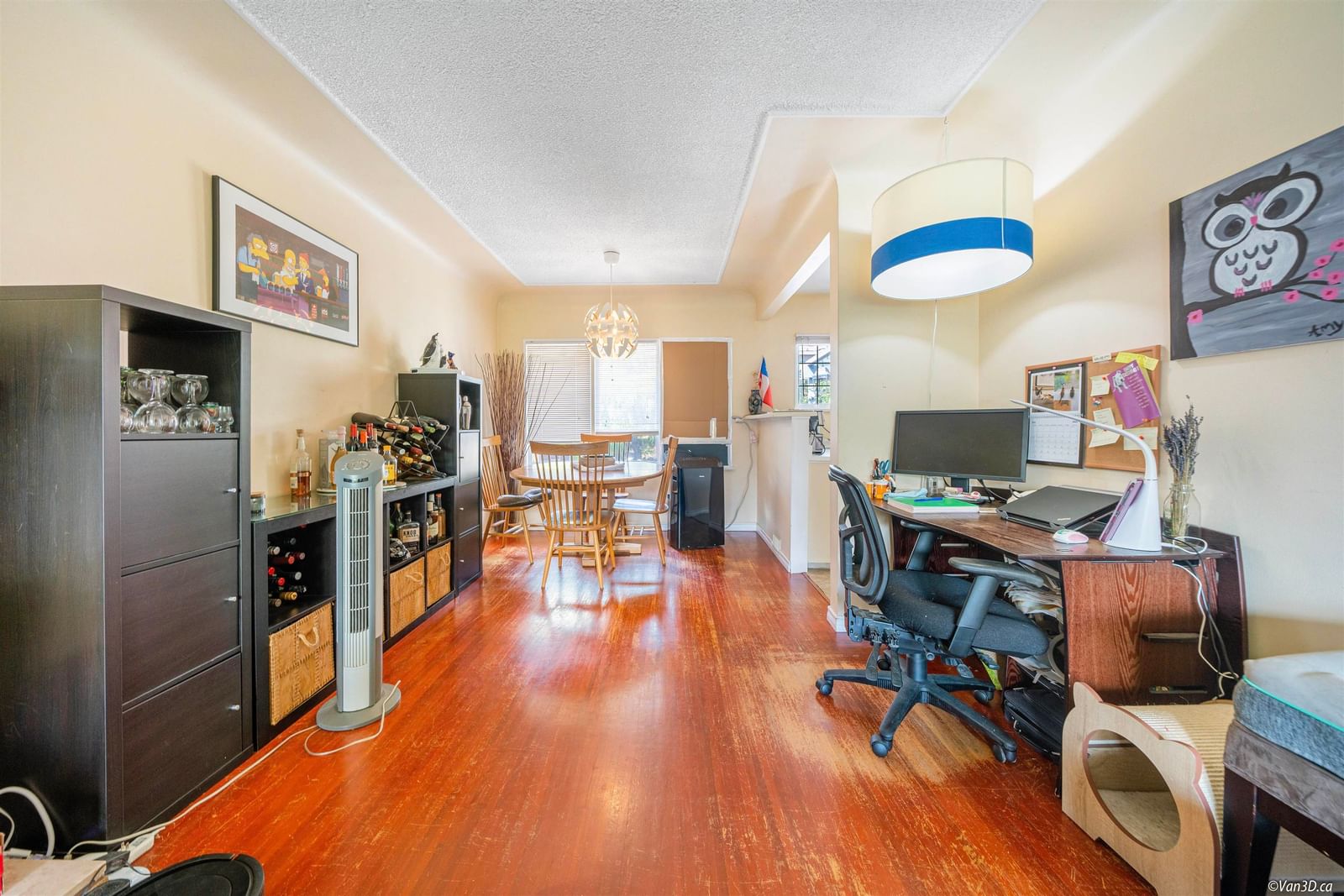 Listing Image 9