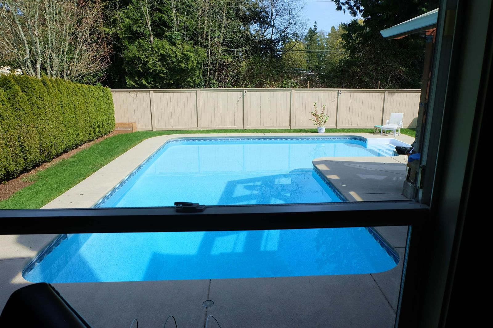 Listing Image 14