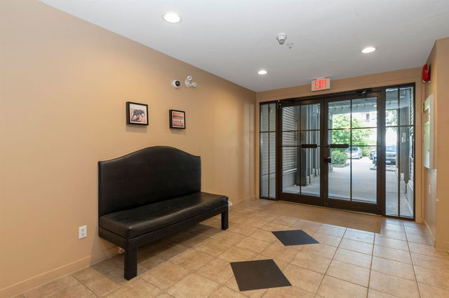 140 - 27358 32 Avenue
