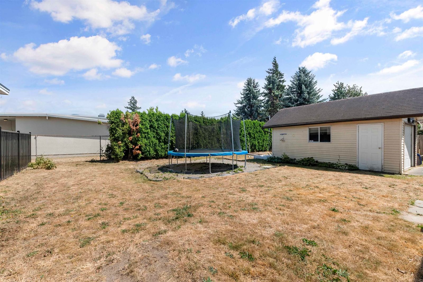 Listing Image 32