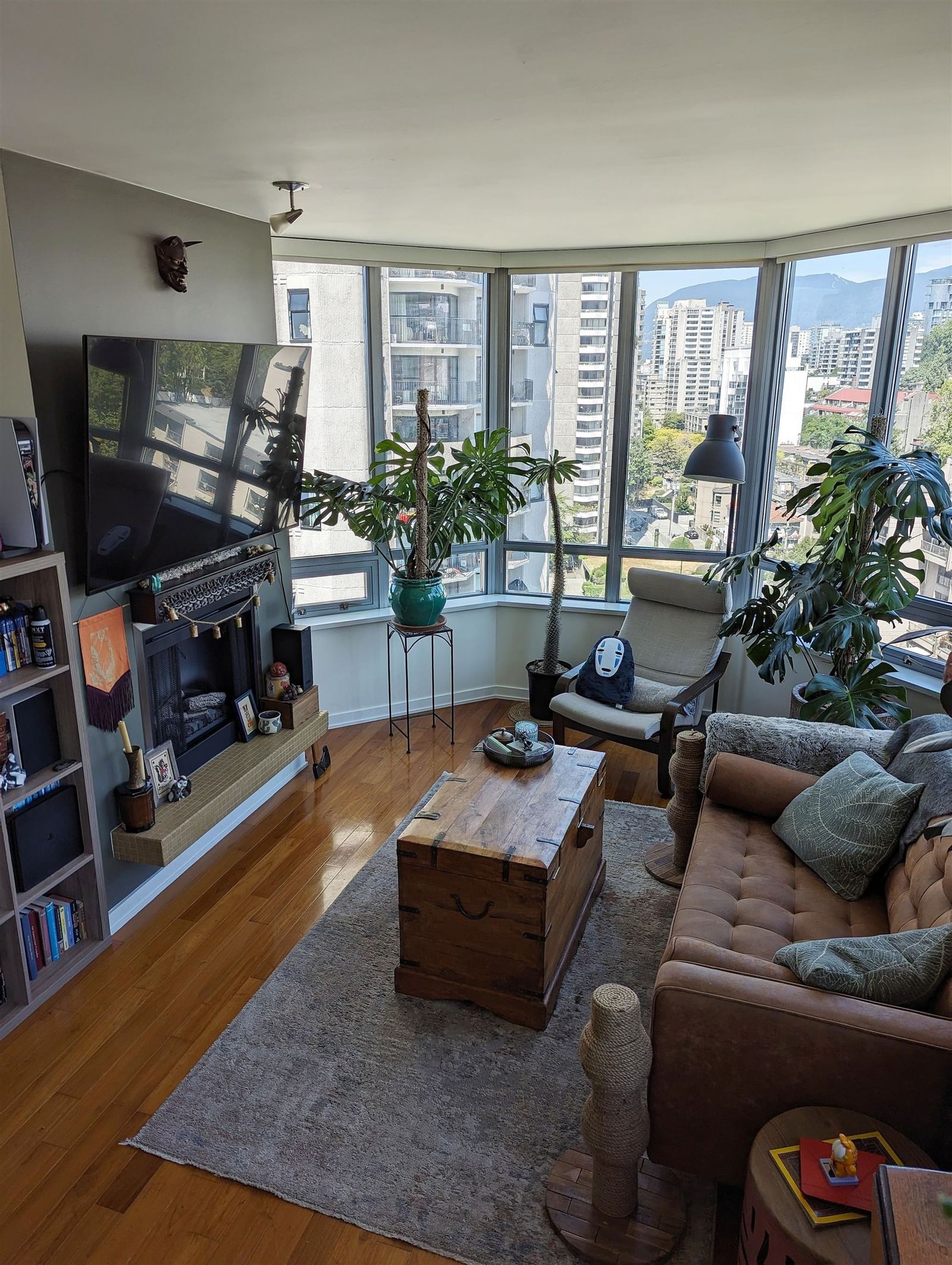 Listing Image 14