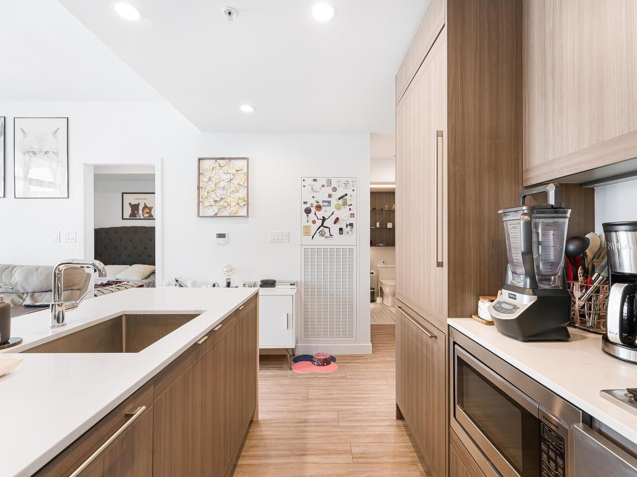 Listing Image 13