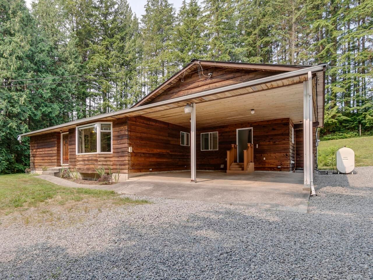 Listing Image 5