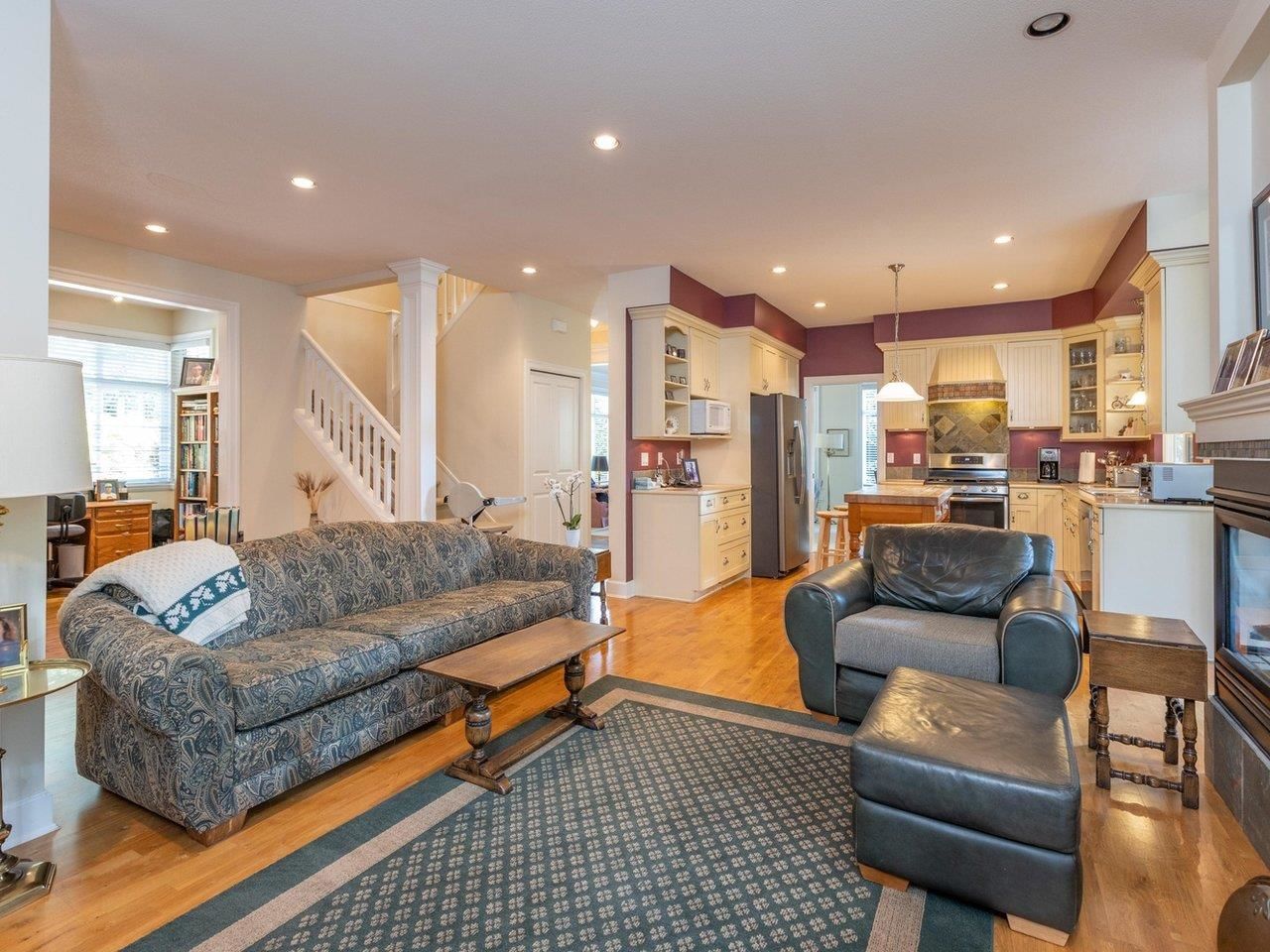 Listing Image 13