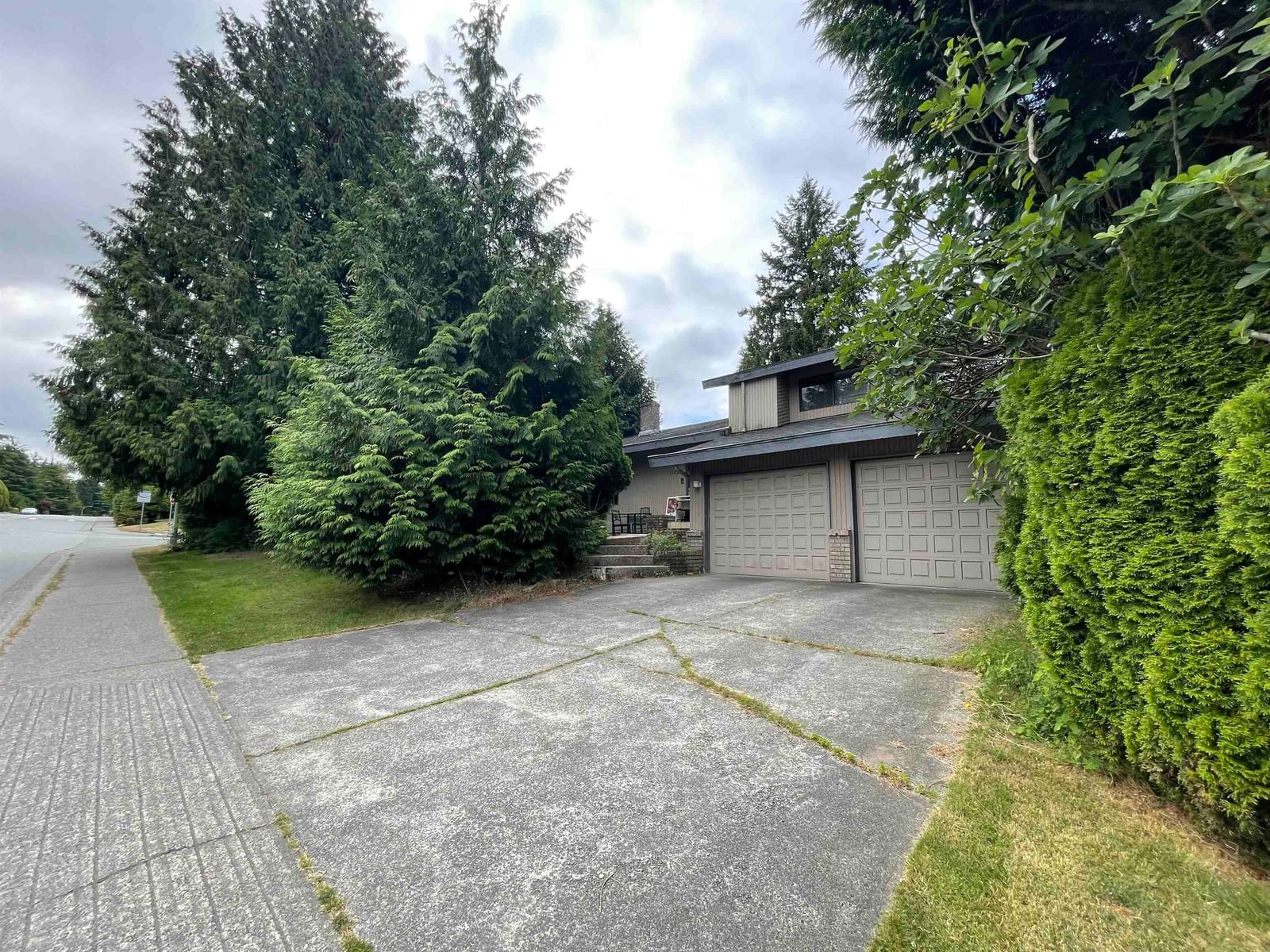 Listing Image 27