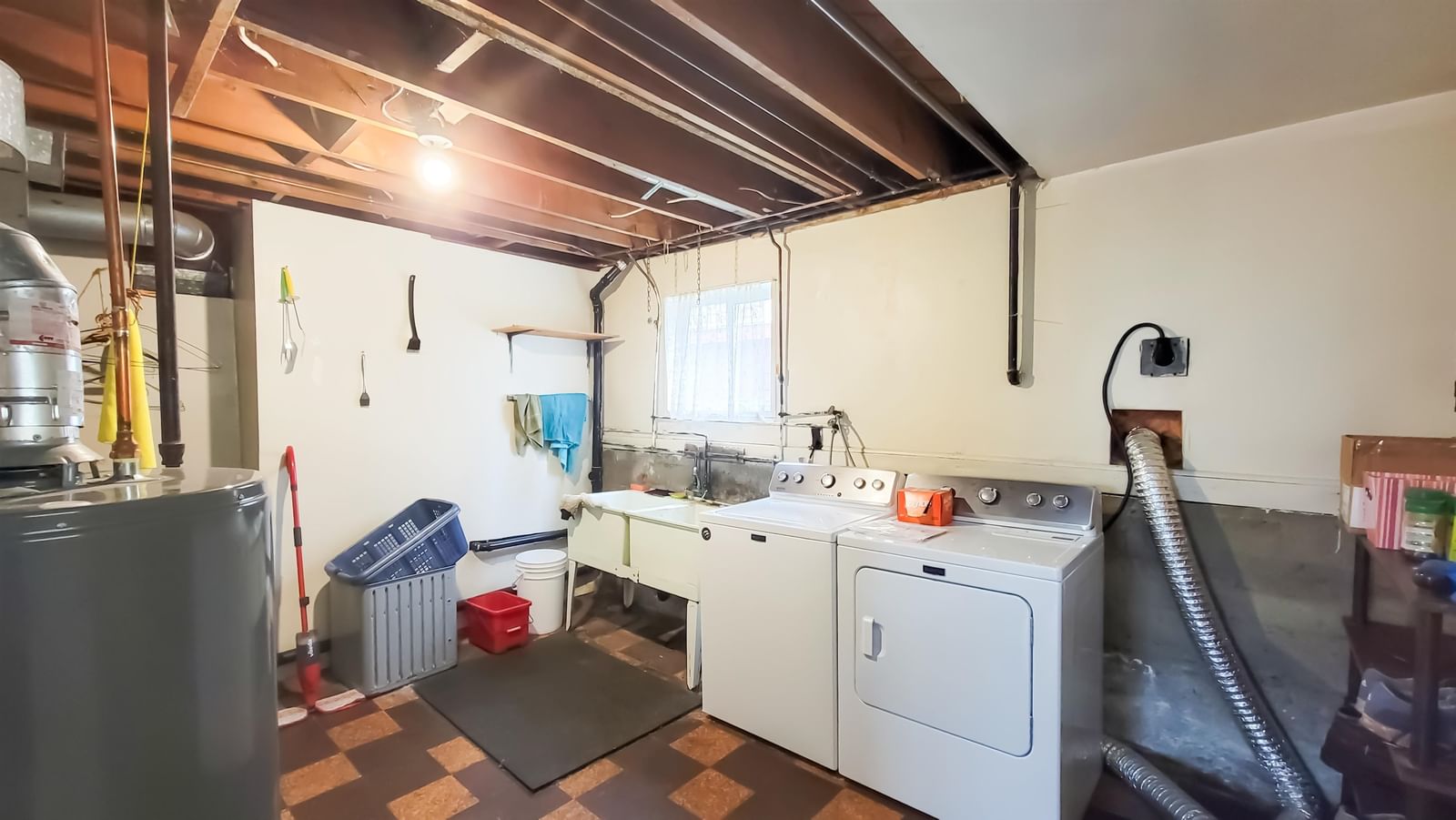 Listing Image 21