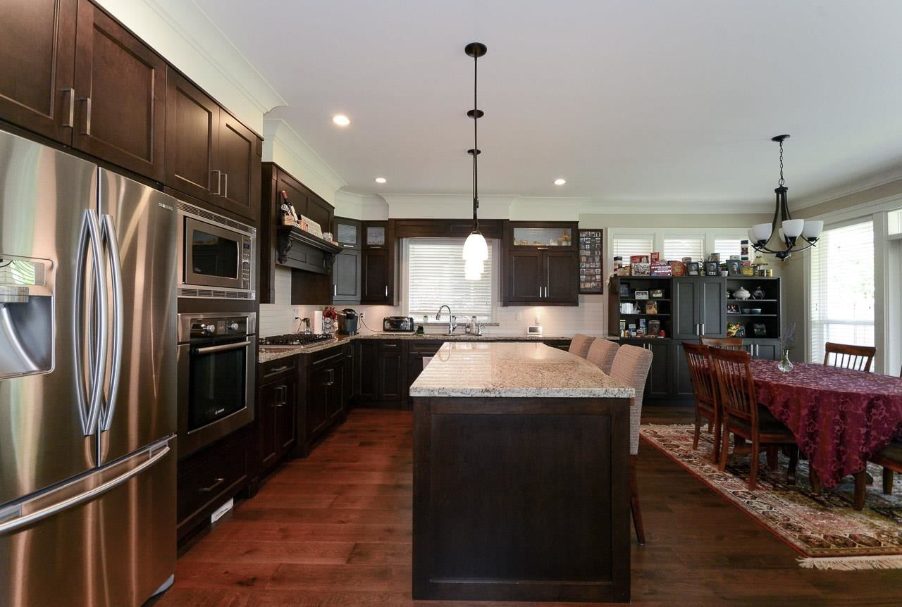 Listing Image 15