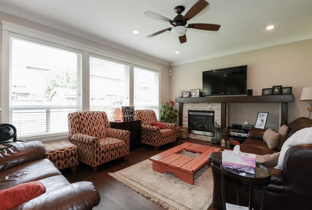 Listing Image 21