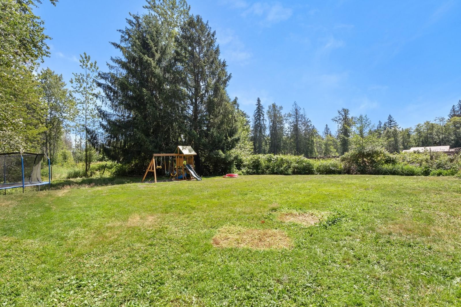 Listing Image 26