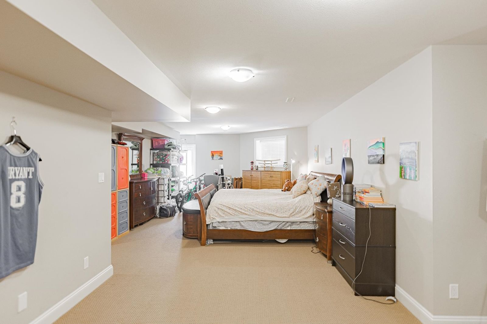 Listing Image 14