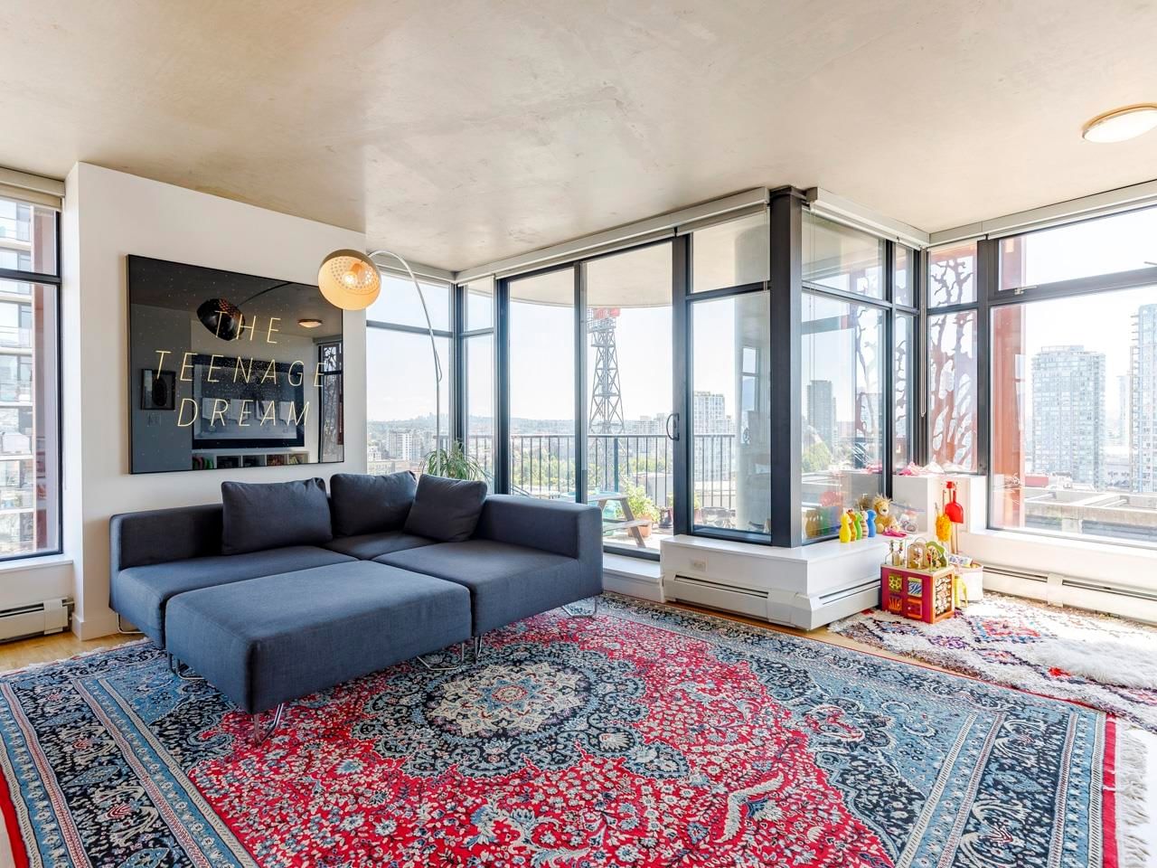 Listing Image 15