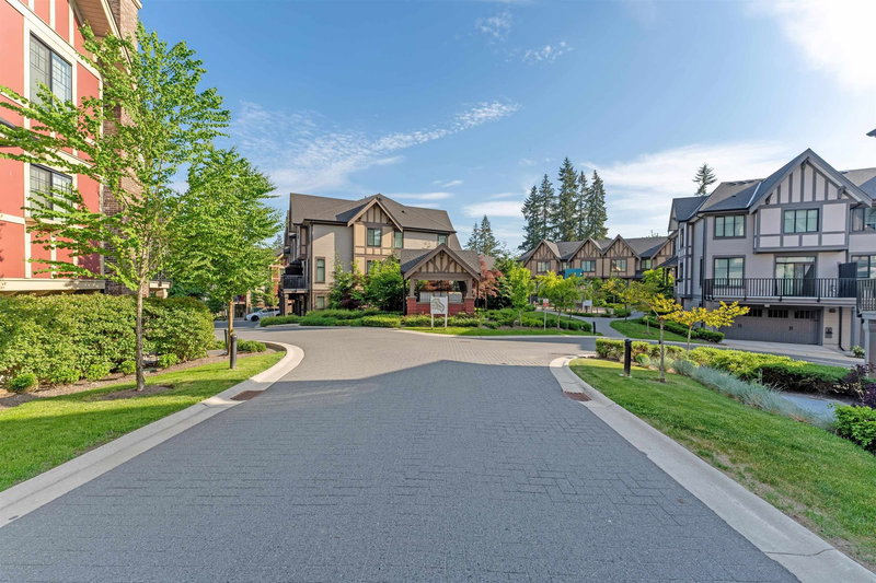 9 - 3306 Princeton Avenue, Coquitlam, V3E 0M9 | Image 2