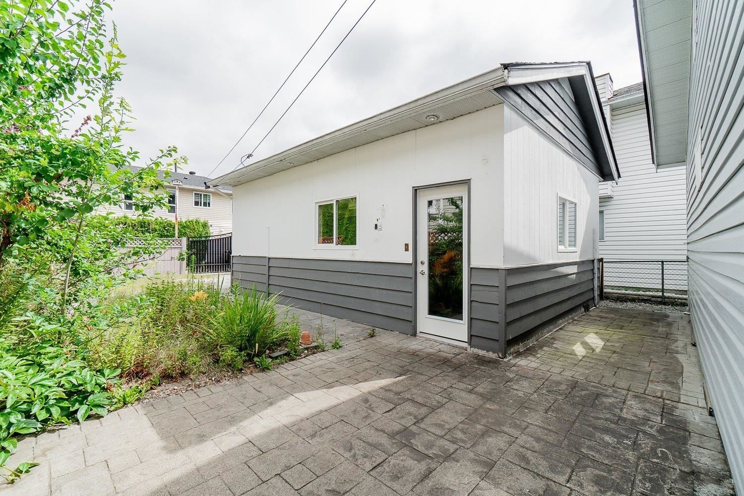 Listing Image 21