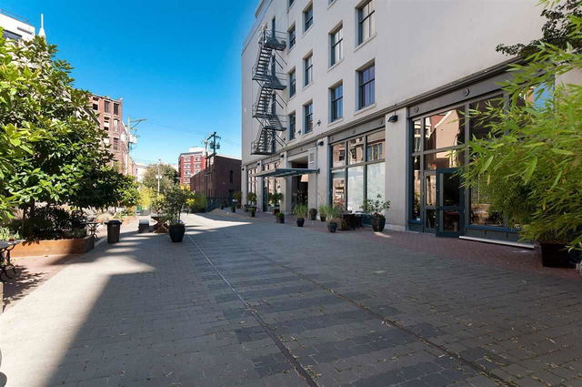 404 - 55 Cordova Street
