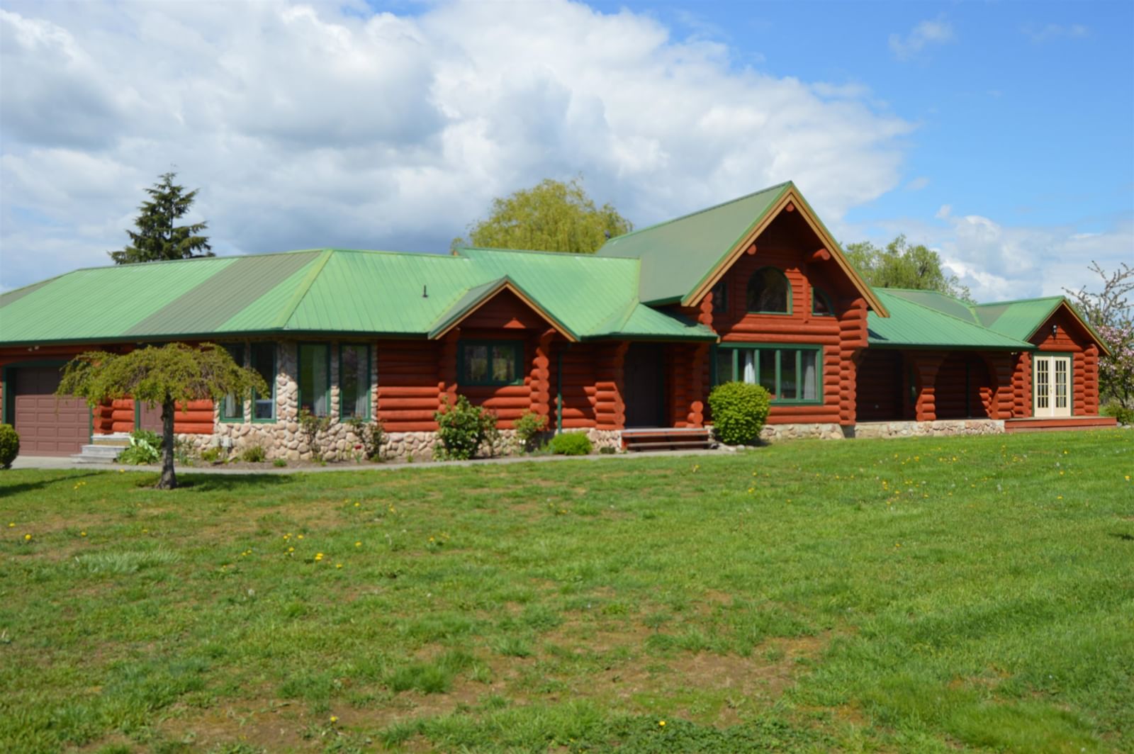 Listing Image 1