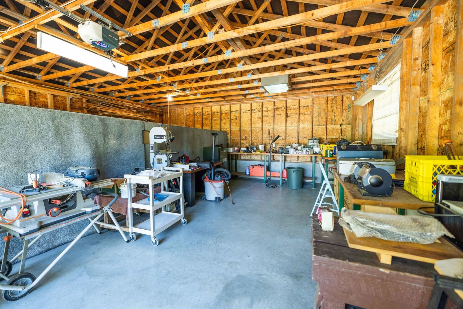 Listing Image 40