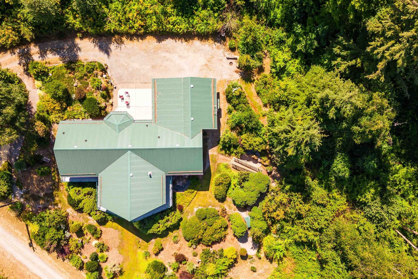 Listing Image 6