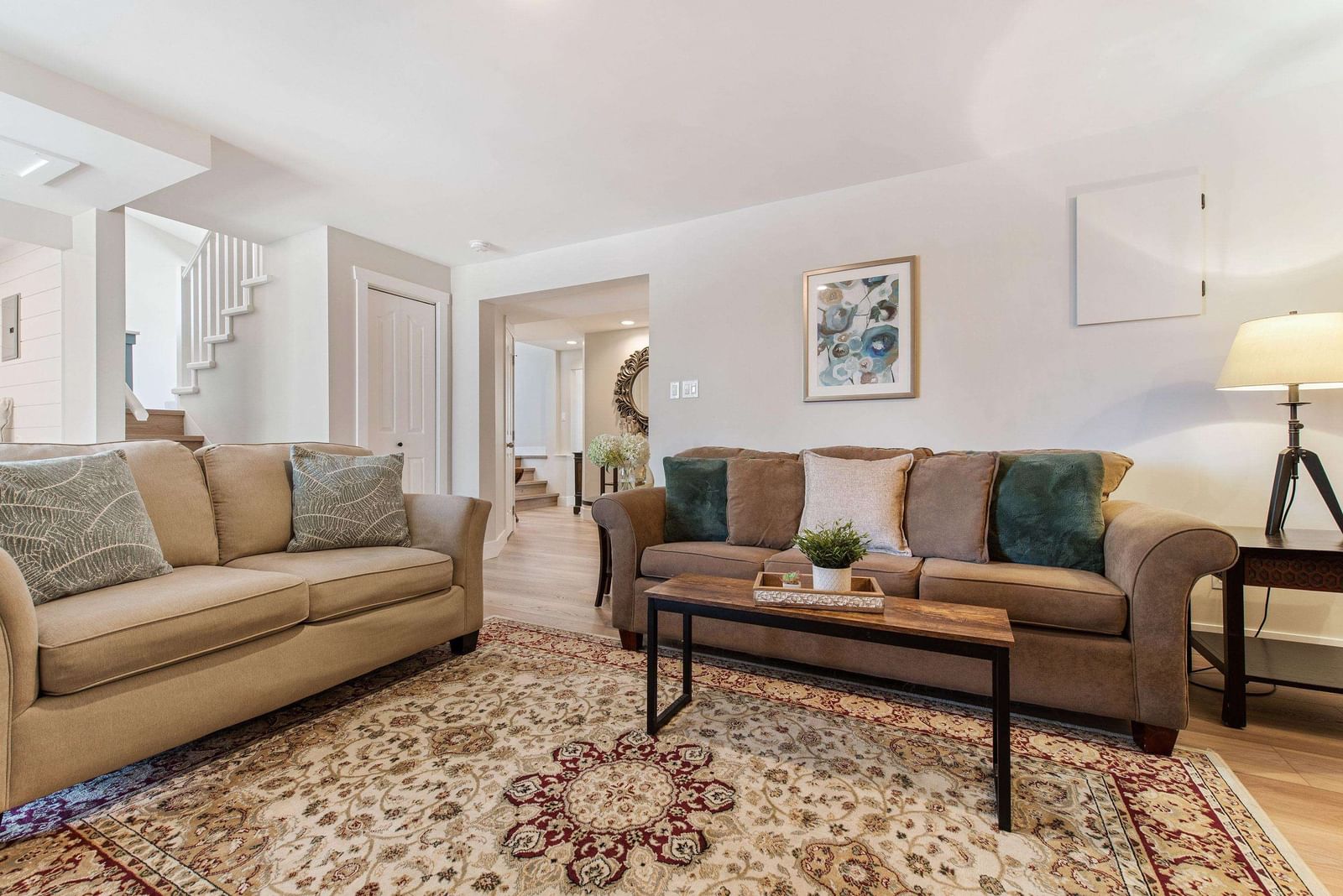 Listing Image 21
