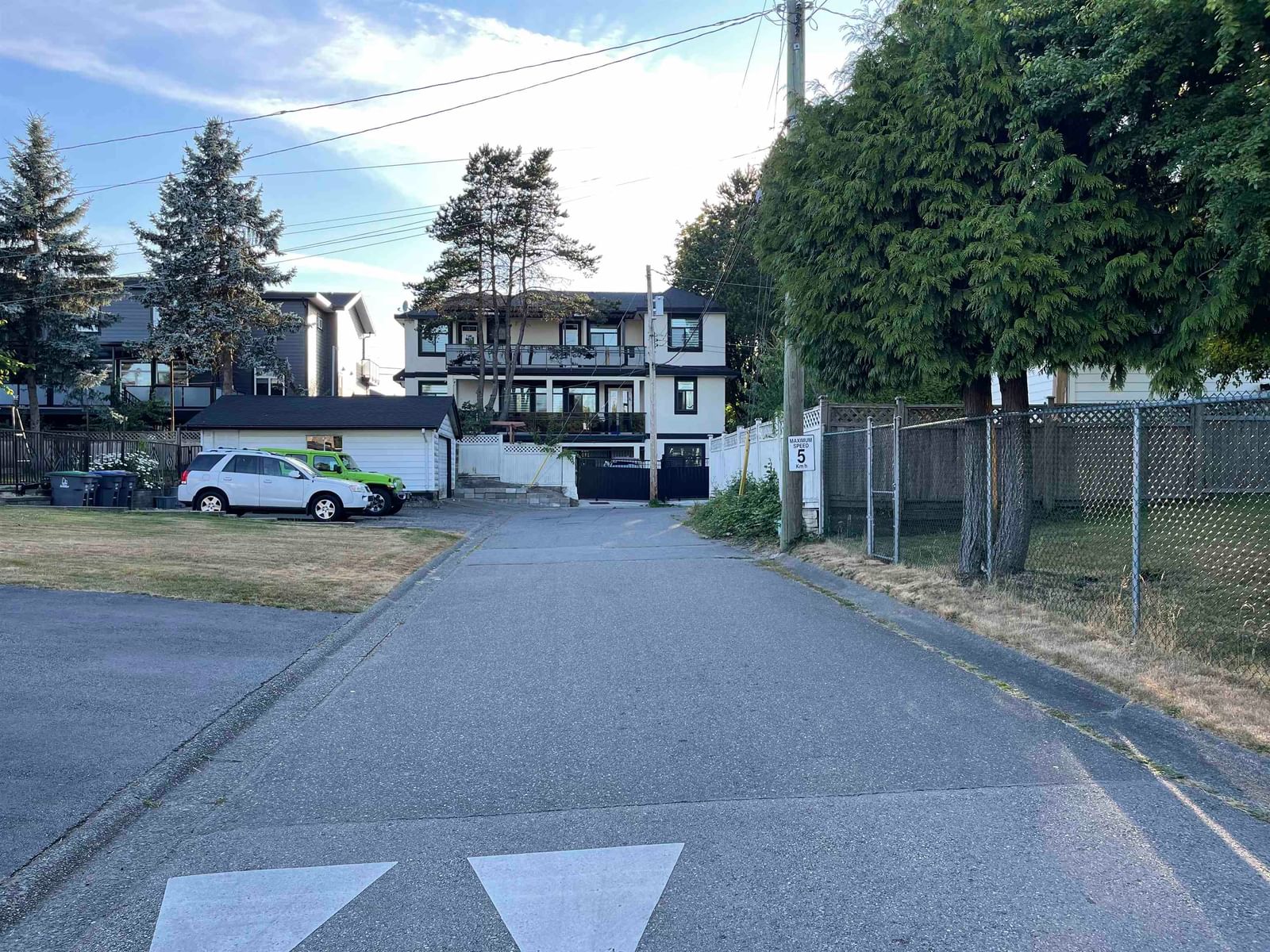 Listing Image 6