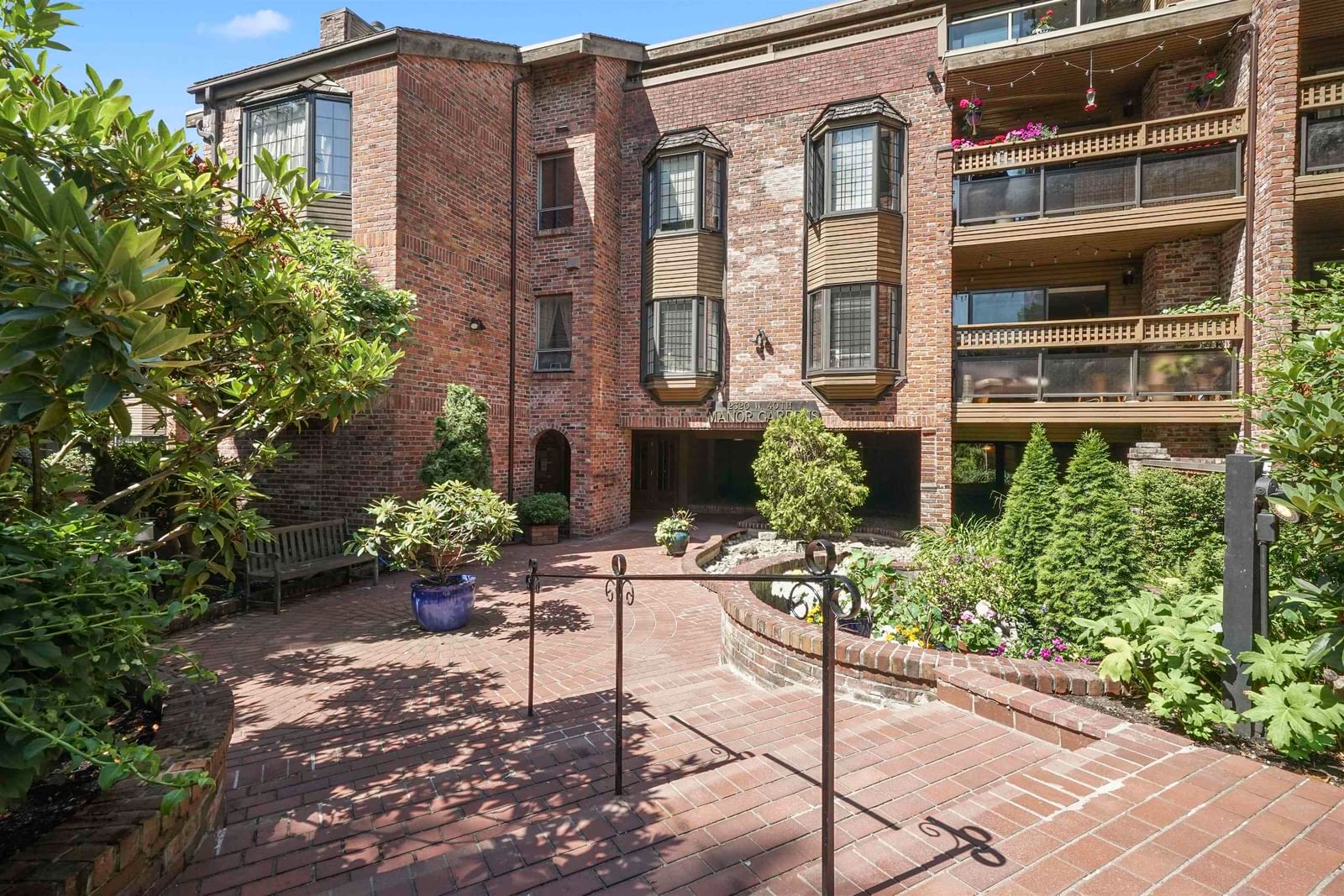 Listing Image 22