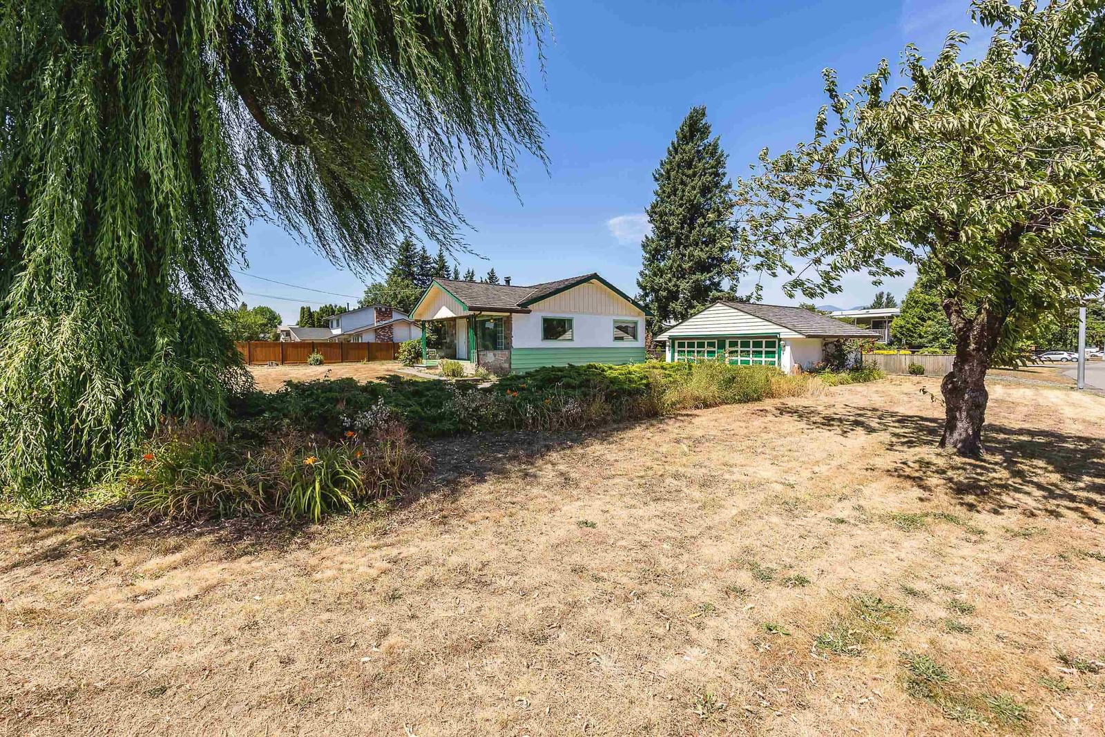Listing Image 10