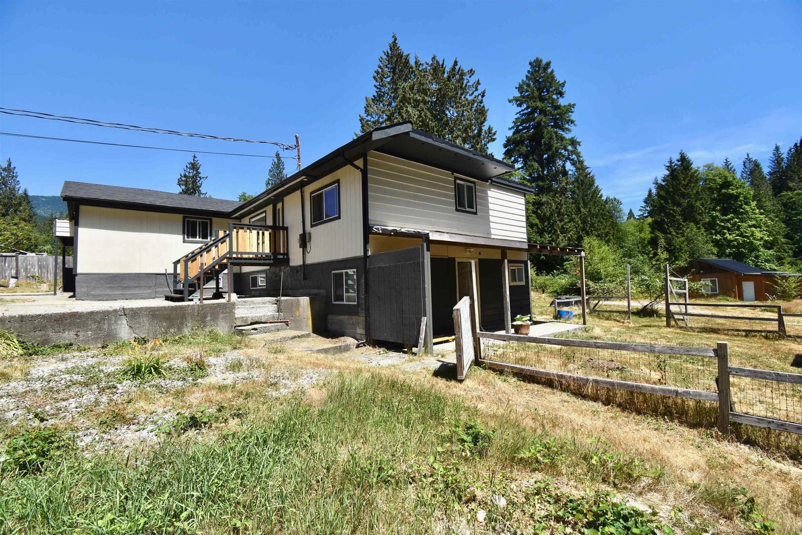 Listing Image 5