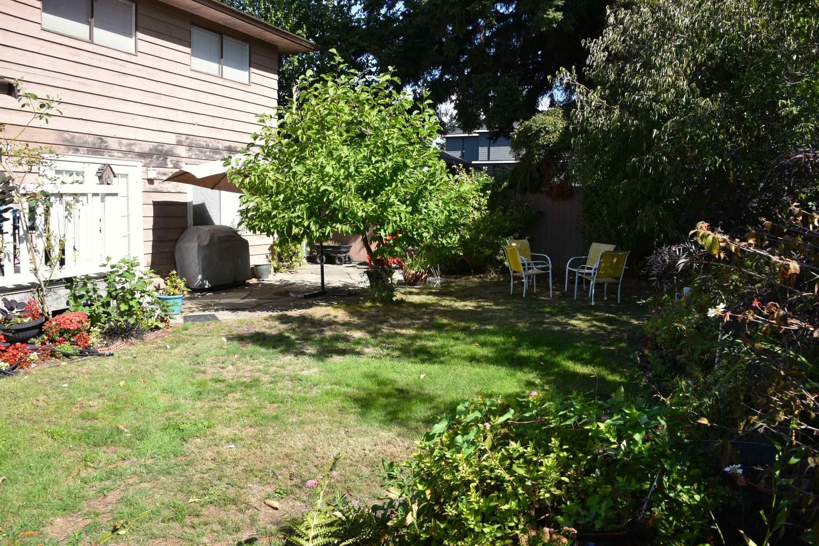 Listing Image 14