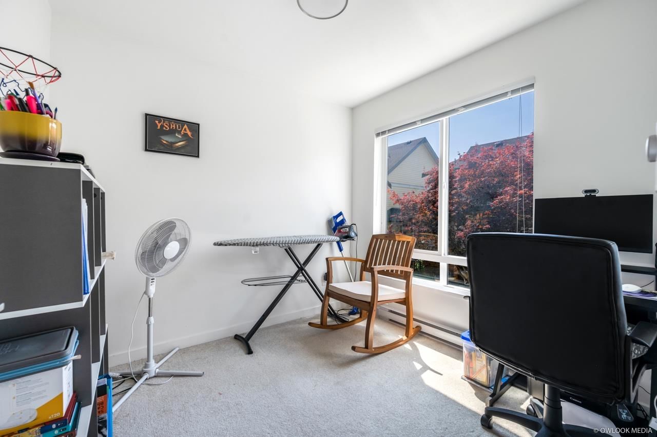 Listing Image 17