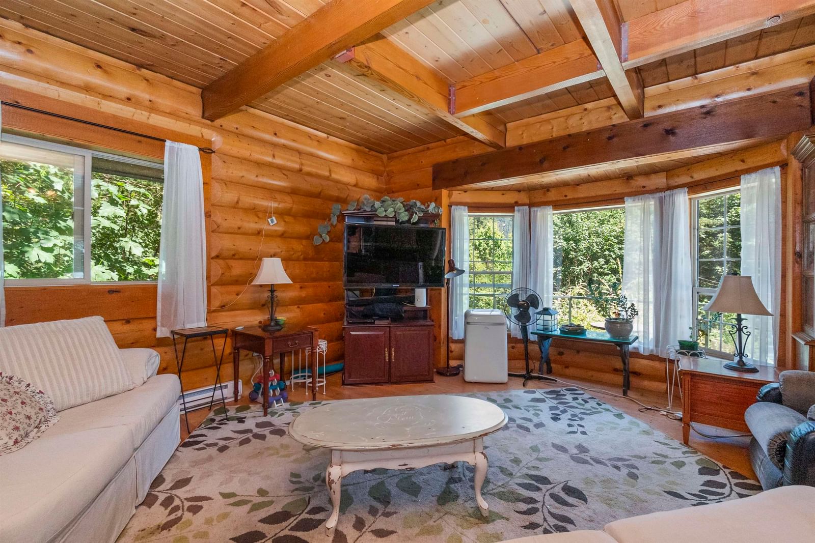 Listing Image 12