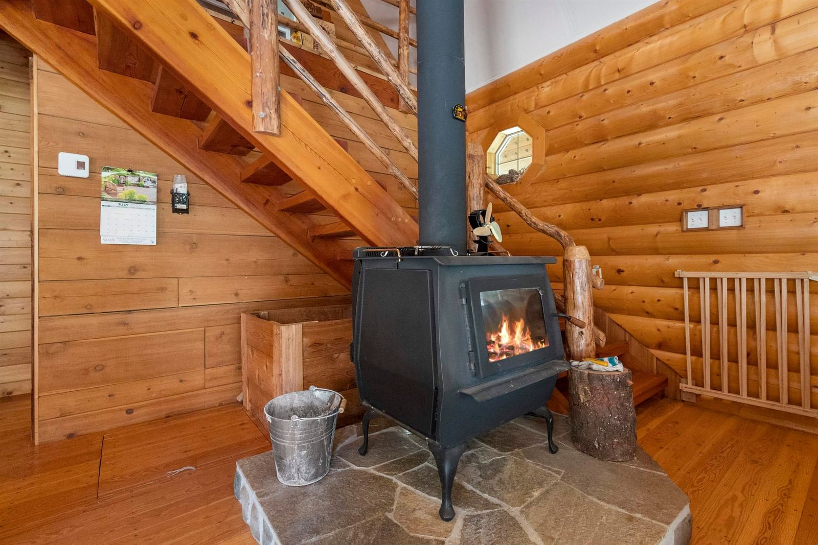 Listing Image 15