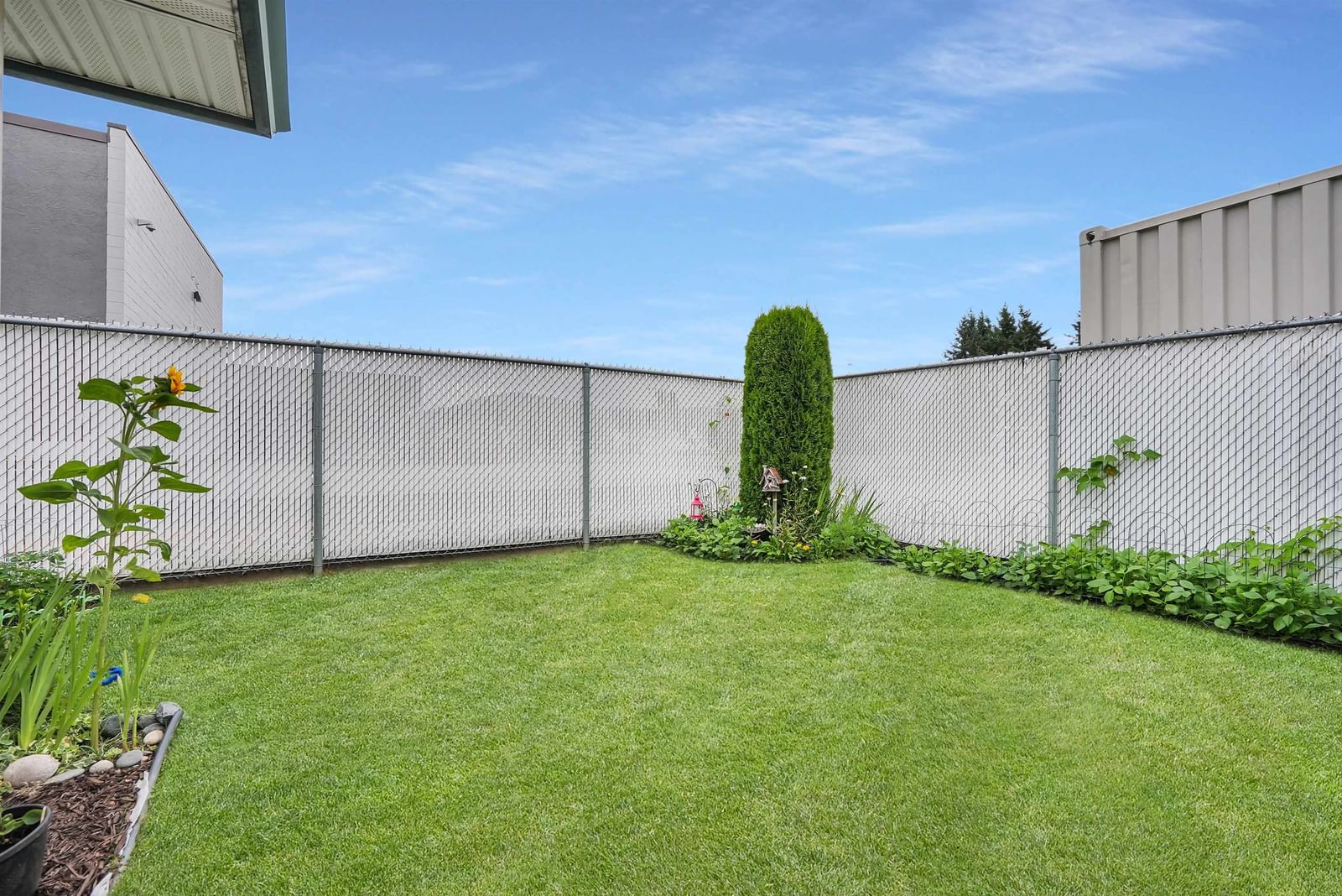 Listing Image 33