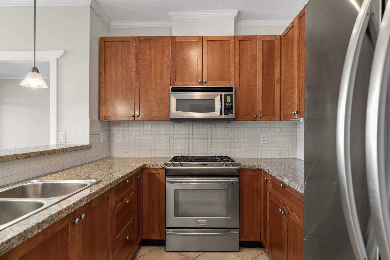 Listing Image 23