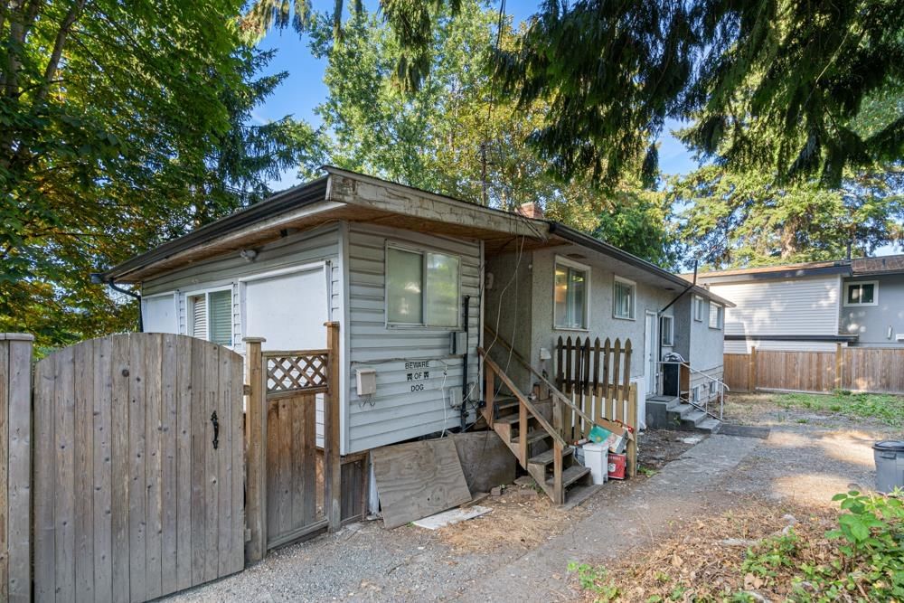 Listing Image 19