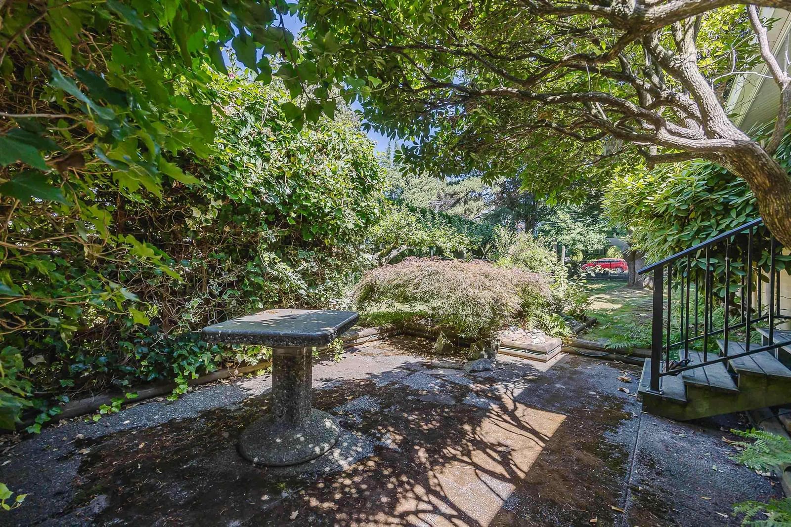 Listing Image 9