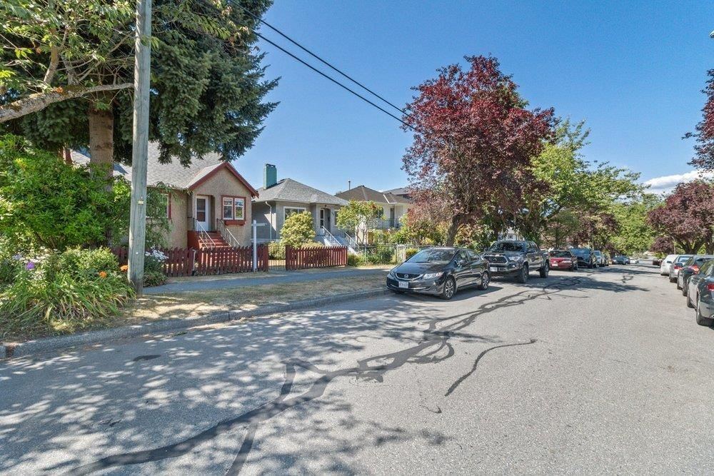 Listing Image 25