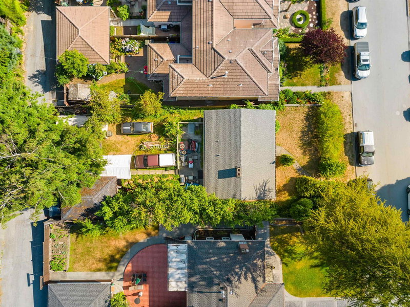 128 Grosvenor Avenue, Burnaby, V5B 1J2 | Image 3