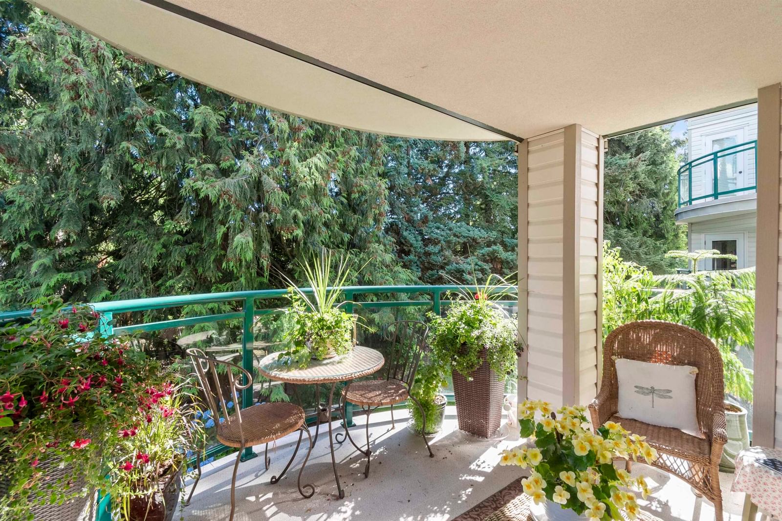 Listing Image 19