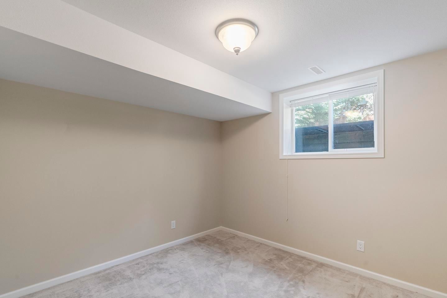 Listing Image 30