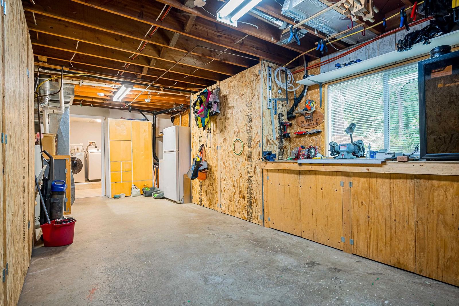 Listing Image 28