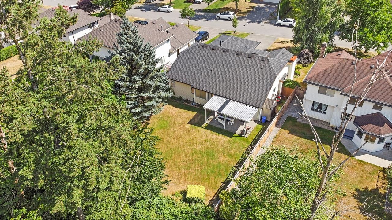 Listing Image 32